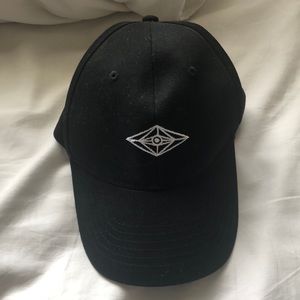 Slander black baseball cap